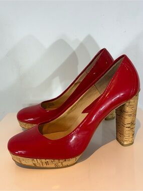 Michael Kors Cork Platform Red Patent Leather Pumps Size 9 Round Toe